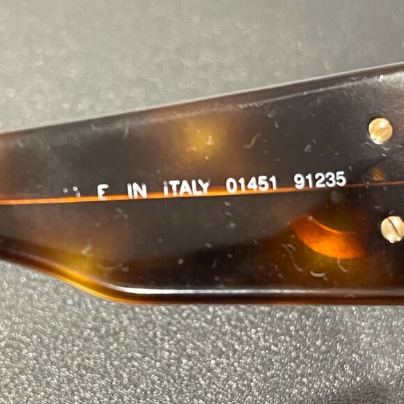 Chanel Vintage Tortoise Shell Sunglasses (JB1281) - Picture 3 of 4